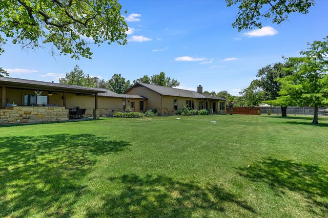 348 Carlson CIR, Buchanan Dam, TX 78609