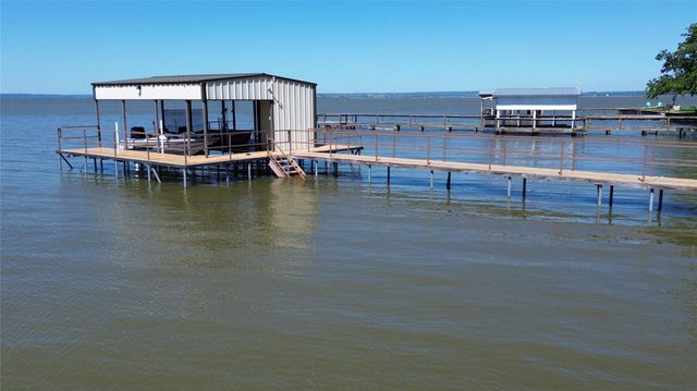 348 Carlson CIR, Buchanan Dam, TX 78609