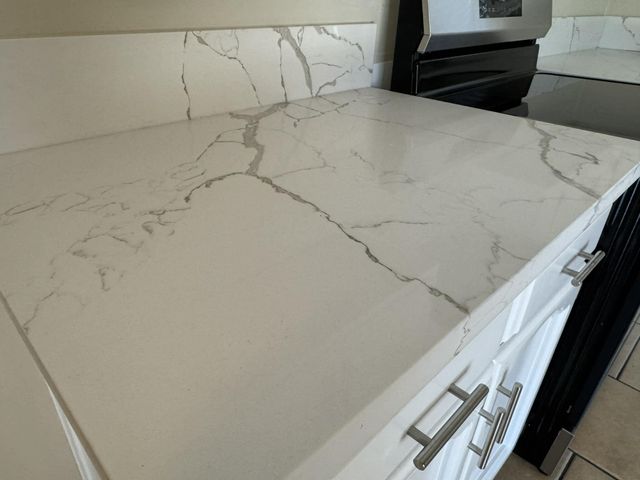 1511 W Sunnyside Avenue, Visalia, CA 93277