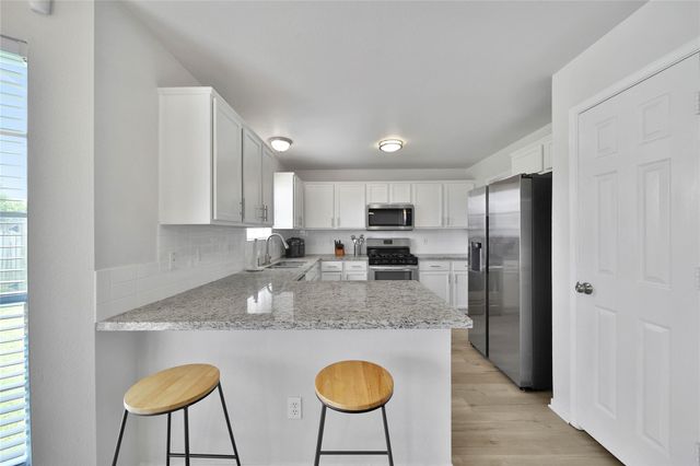 3207 Leila Oaks Drive, Houston, TX 77082