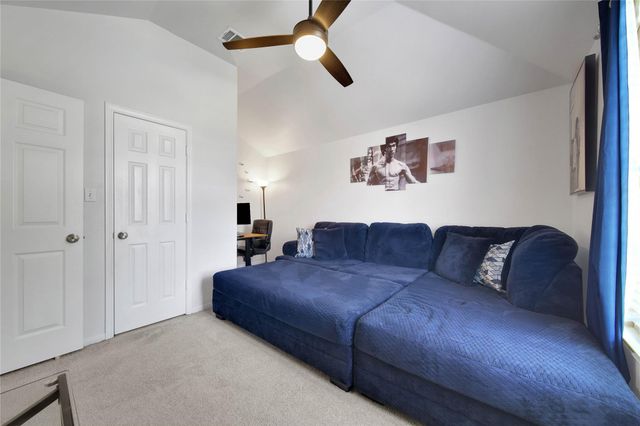 3207 Leila Oaks Drive, Houston, TX 77082