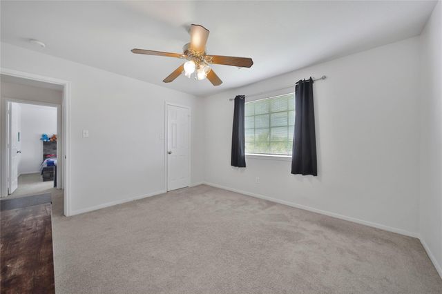 3207 Leila Oaks Drive, Houston, TX 77082