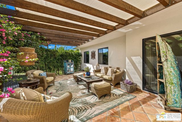 2336 N Girasol Avenue, Palm Springs, CA 92262