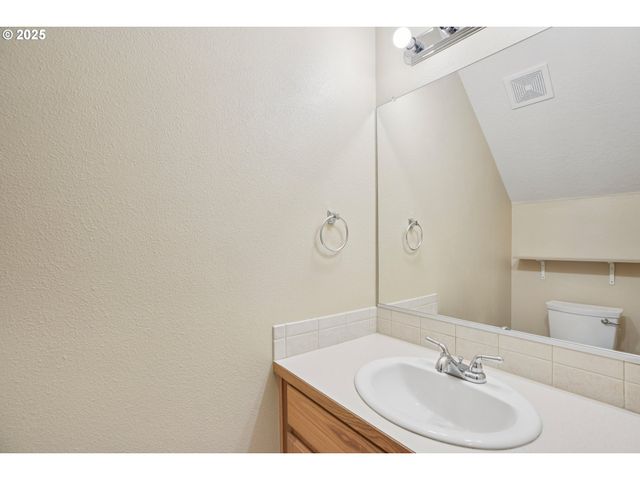 6538 Ne FOREST Ln, Hillsboro, OR 97124