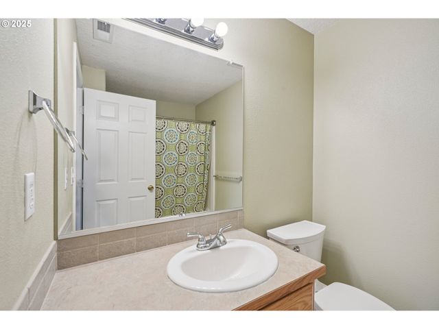 6538 Ne FOREST Ln, Hillsboro, OR 97124