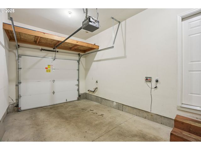 6538 Ne FOREST Ln, Hillsboro, OR 97124
