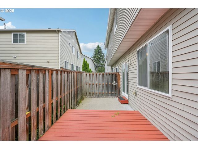 6538 Ne FOREST Ln, Hillsboro, OR 97124