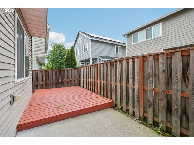 6538 Ne FOREST Ln, Hillsboro, OR 97124