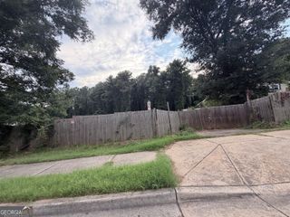 879 S Hairston Road, Stone Mountain, GA 30088