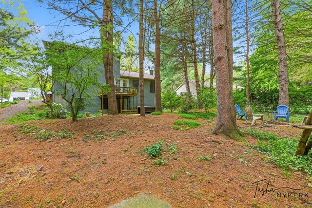 15849 Ryan Drive, Holland, MI 49424