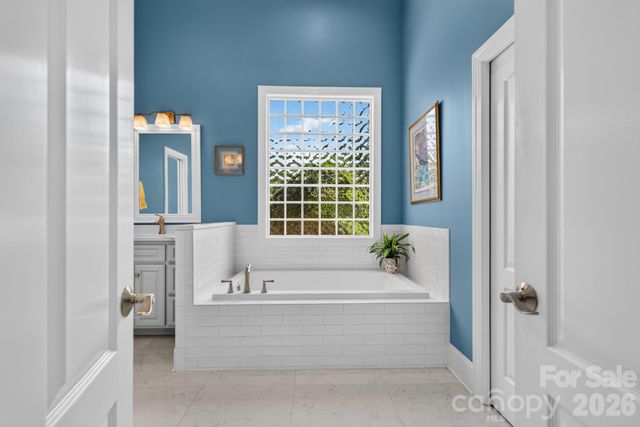 998 Blakeley Walk, Rock Hill, SC 29732