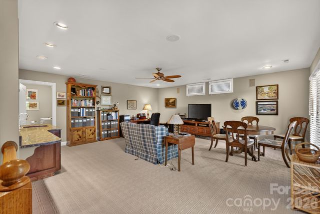 998 Blakeley Walk, Rock Hill, SC 29732