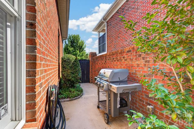 998 Blakeley Walk, Rock Hill, SC 29732