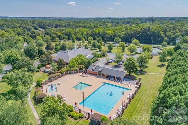 998 Blakeley Walk, Rock Hill, SC 29732