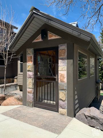 3804 E 2050 N, Eden, UT 84310