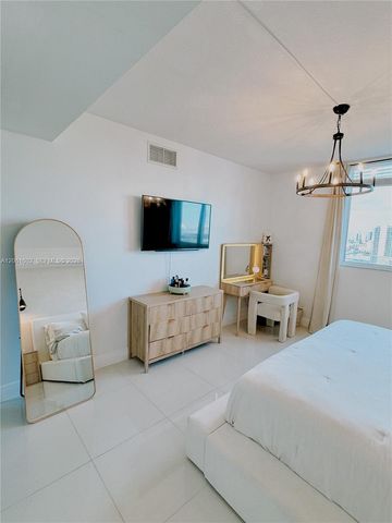 1861 NW S River Dr 2609, Miami, FL 33125