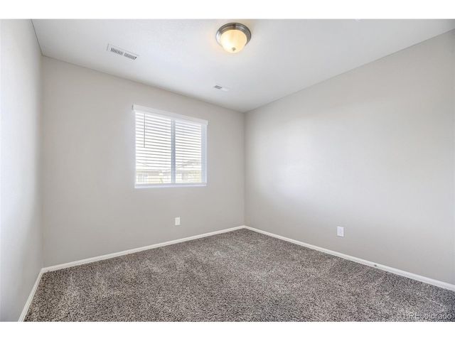 11752 Lovegrass Dr, Parker, CO 80138