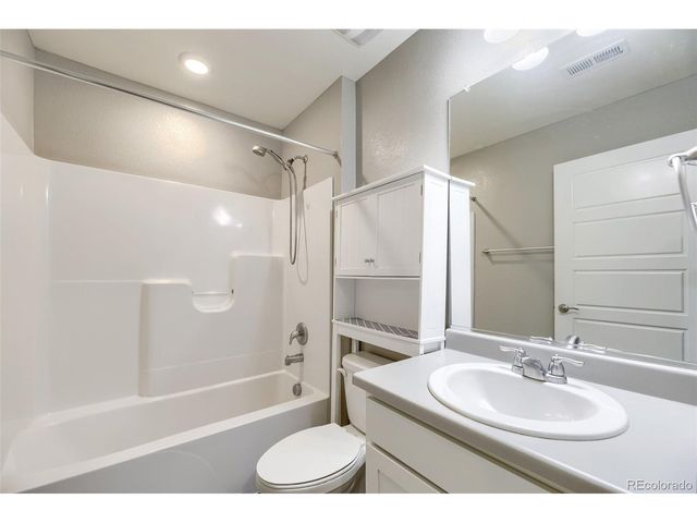 11752 Lovegrass Dr, Parker, CO 80138