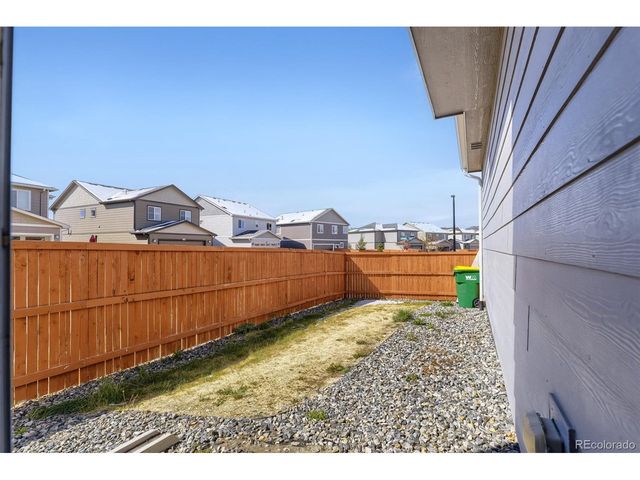 11752 Lovegrass Dr, Parker, CO 80138