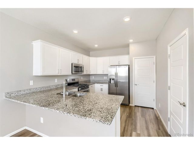 11752 Lovegrass Dr, Parker, CO 80138
