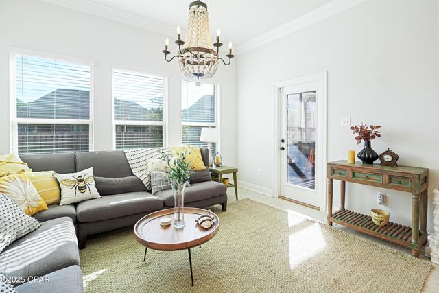 198 Blaze Boulevard, Freeport, FL 32439