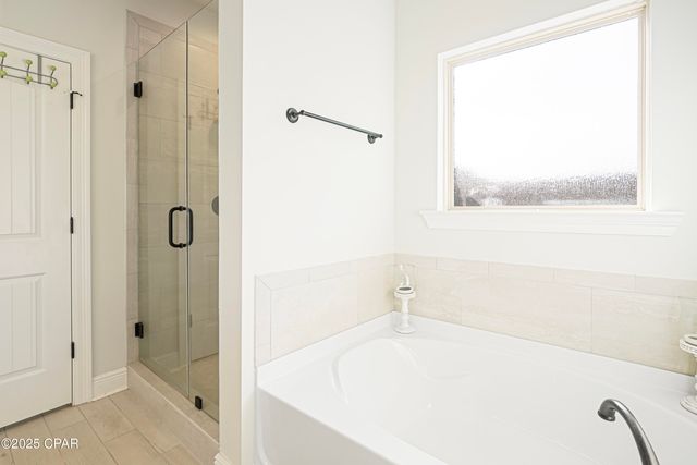 198 Blaze Boulevard, Freeport, FL 32439