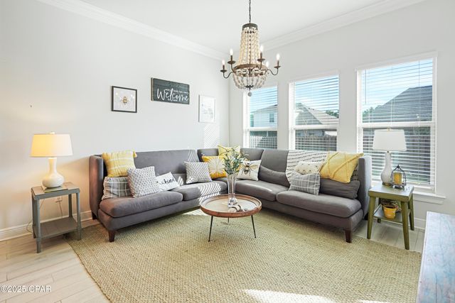 198 Blaze Boulevard, Freeport, FL 32439