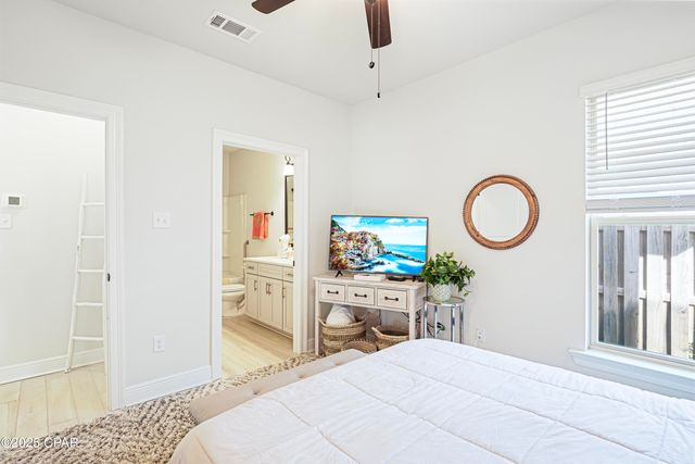 198 Blaze Boulevard, Freeport, FL 32439