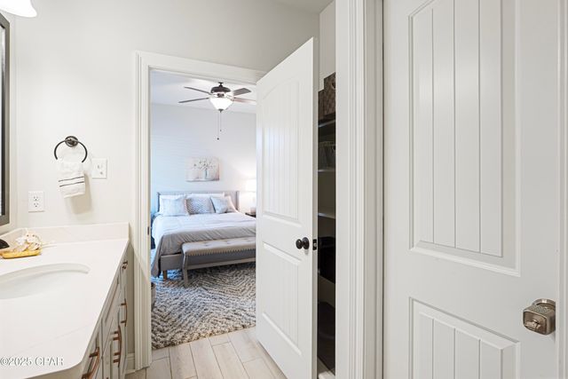 198 Blaze Boulevard, Freeport, FL 32439