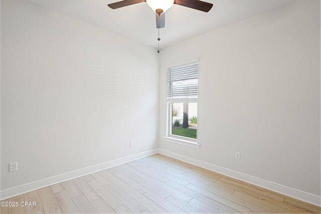 198 Blaze Boulevard, Freeport, FL 32439