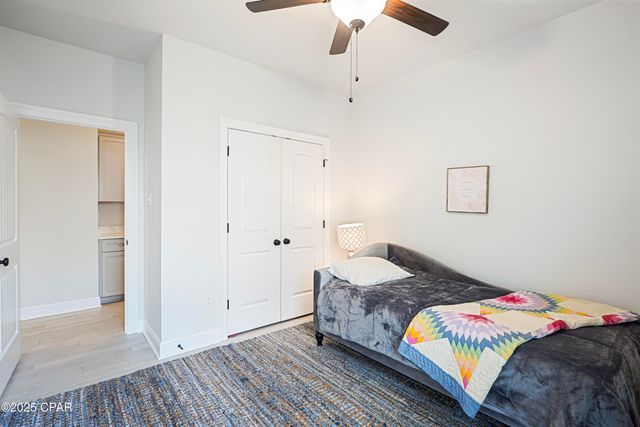 198 Blaze Boulevard, Freeport, FL 32439