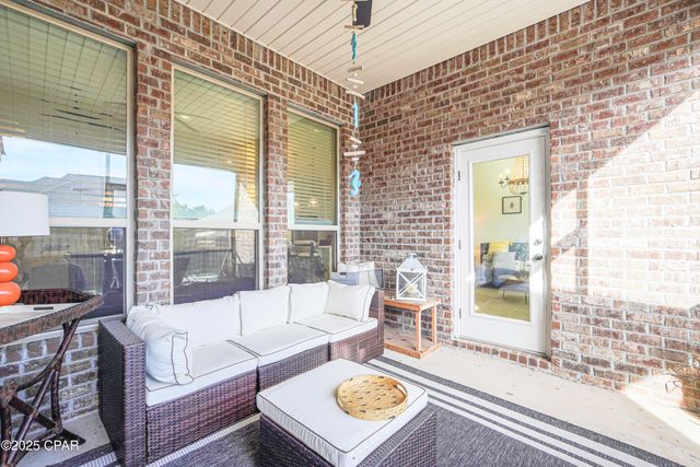 198 Blaze Boulevard, Freeport, FL 32439