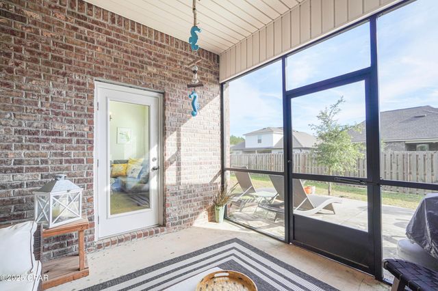 198 Blaze Boulevard, Freeport, FL 32439