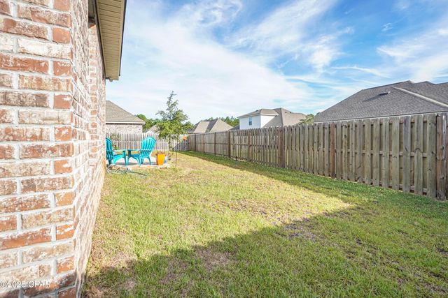 198 Blaze Boulevard, Freeport, FL 32439