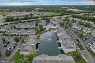 2902 WATERS EDGE DR #261, Newark, DE 19702
