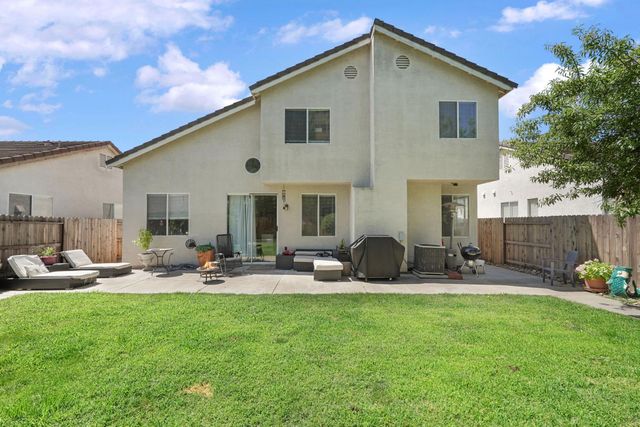 1459 Port St, Manteca, CA 95336