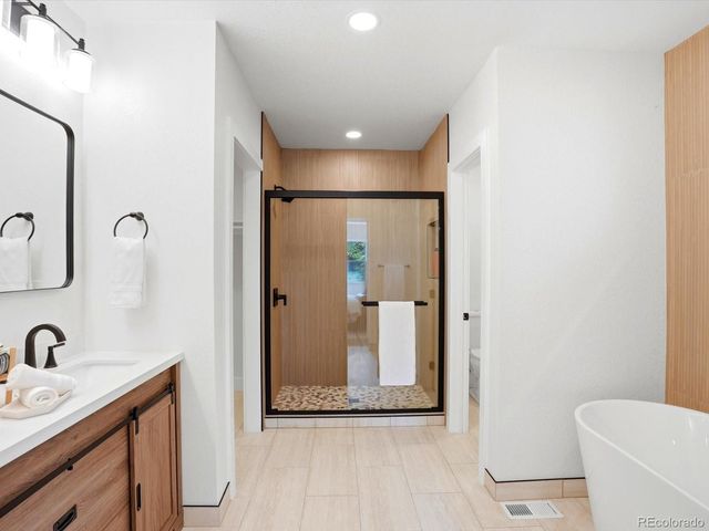 2640 N Cook Street, Denver, CO 80205