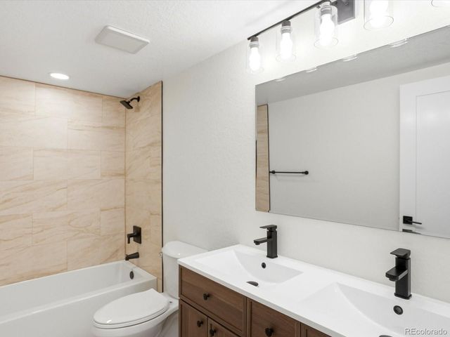 2640 N Cook Street, Denver, CO 80205