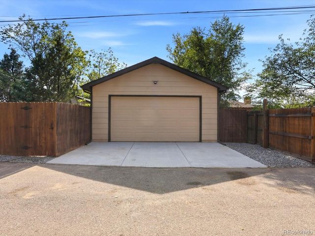 2640 N Cook Street, Denver, CO 80205