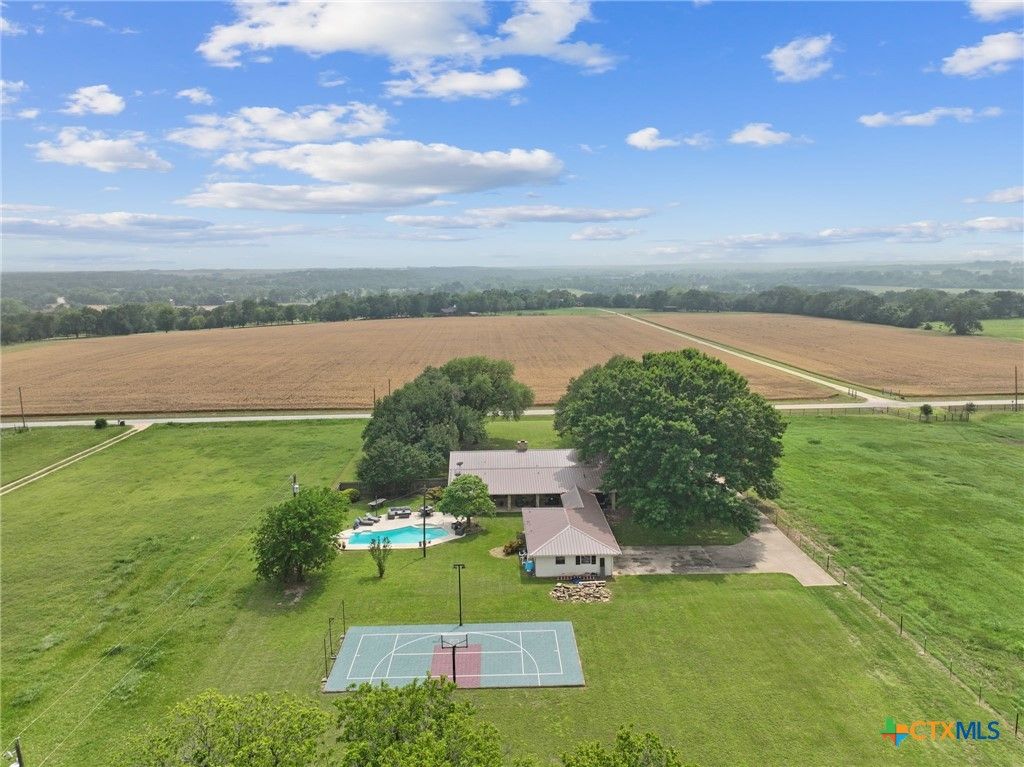 Image 38 of property listing at 6409 Three Forks Road, Belton, TX 76513