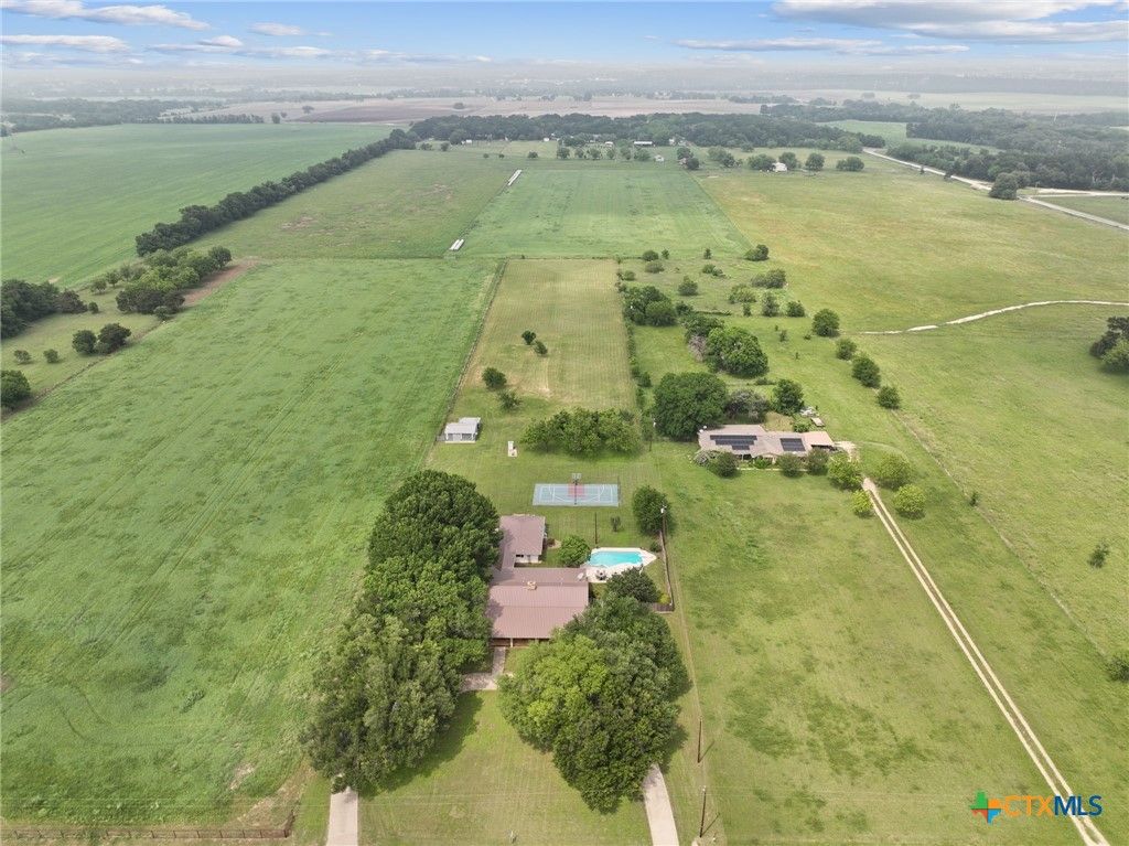 Image 4 of property listing at 6409 Three Forks Road, Belton, TX 76513