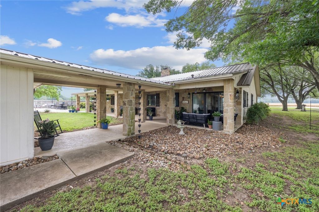 Image 44 of property listing at 6409 Three Forks Road, Belton, TX 76513