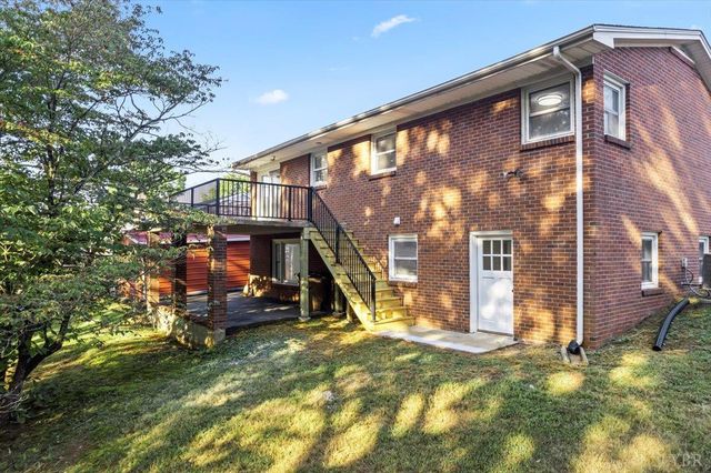 1607 Melinda Drive, Altavista, VA 24517