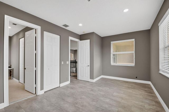 6899 Houlton Circle, Lake Worth, FL 33467