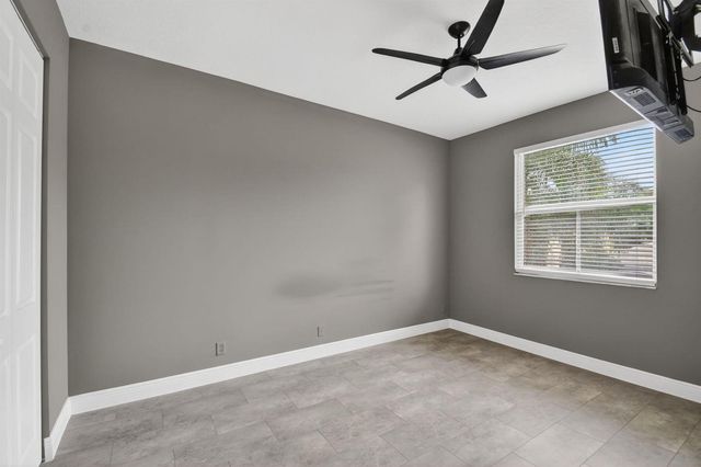 6899 Houlton Circle, Lake Worth, FL 33467