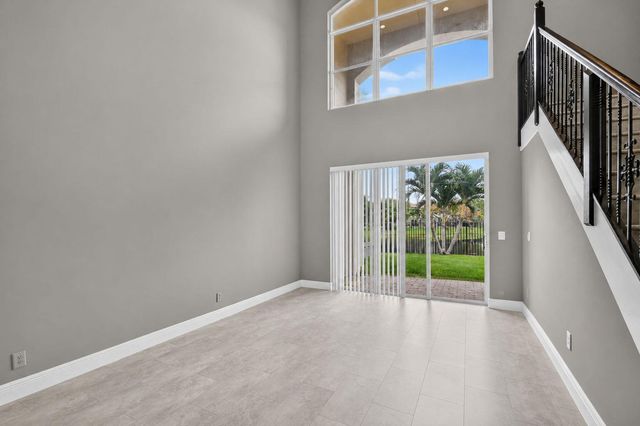 6899 Houlton Circle, Lake Worth, FL 33467
