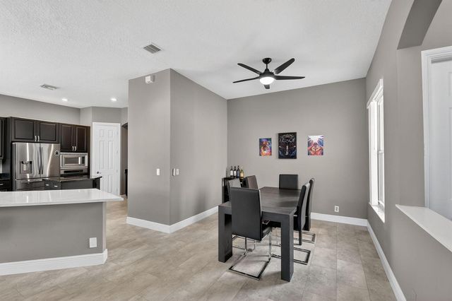 6899 Houlton Circle, Lake Worth, FL 33467
