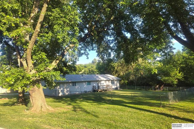 308 N 15TH Street, Plattsmouth, NE 68048