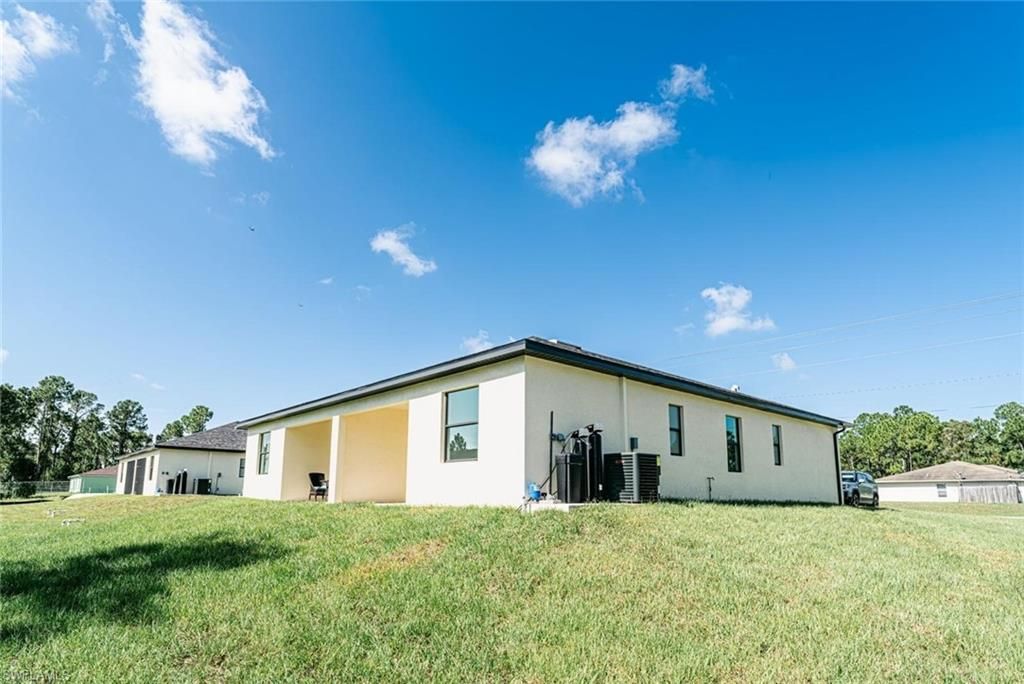 4709/4711 22nd ST SW, LEHIGH ACRES, FL 33973 — photo 2