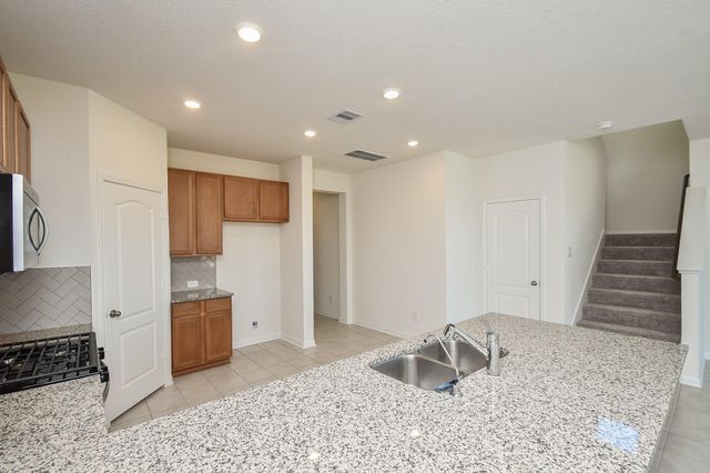 8138 Leisure Point Drive, Katy, TX 77433